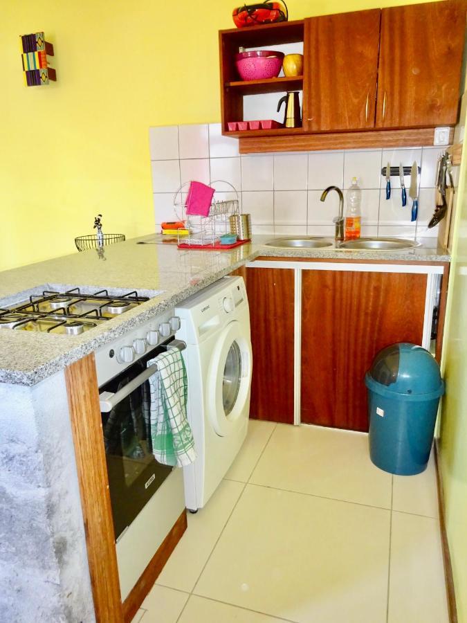 Apartment With Sea View Near The Beach And The Village Center! تارافال المظهر الخارجي الصورة